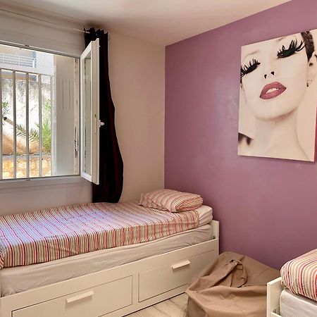 Apartamento Au Coeur Et Au Calme De Bandol, Parking Et Climatisation Exterior foto